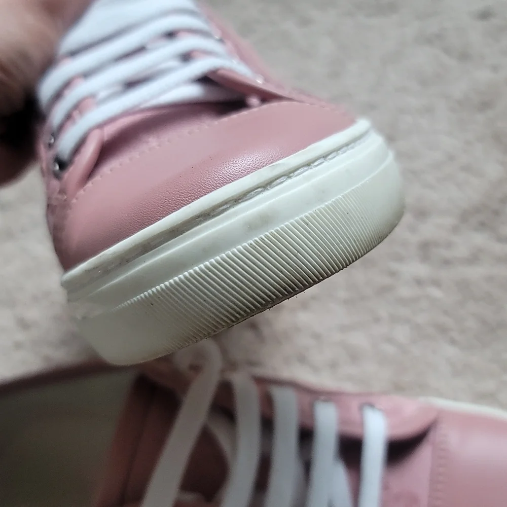 Gucci Pink Leather & Canvas Low-Top Sneakers - Picture 4 of 7